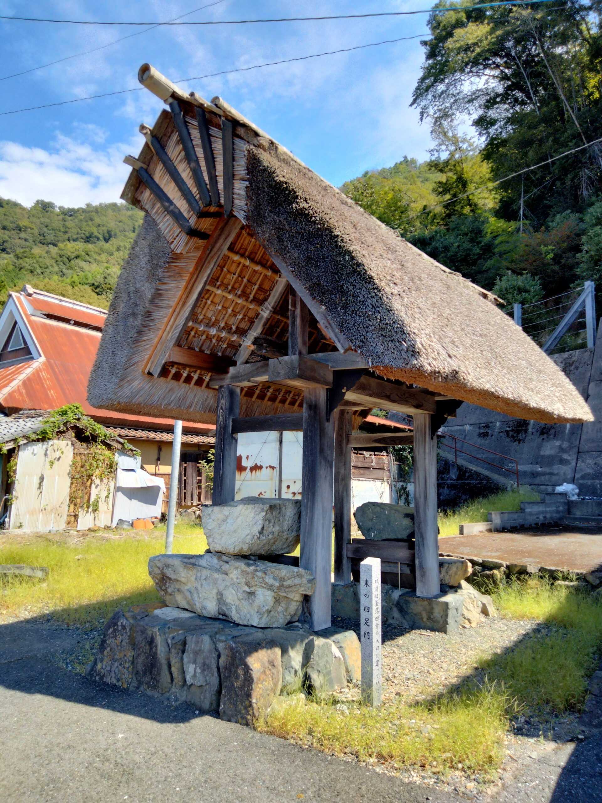 撮りにこんせ‼フォトコンテスト|滋賀・長浜北部|7月4日2枚目 東の四足門